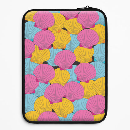 Seashells Pattern 9 Universal Laptop Sleeve