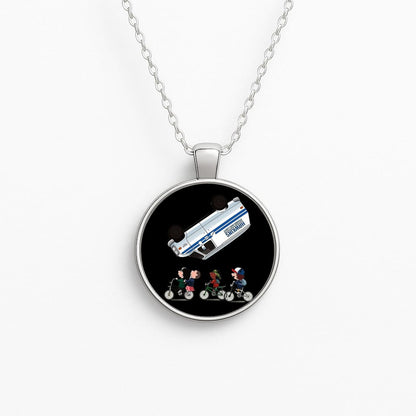 Van Flip Circle Necklace