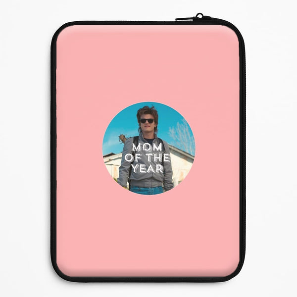 Steve Harrington - Mom Of The Year Universal Laptop Sleeve