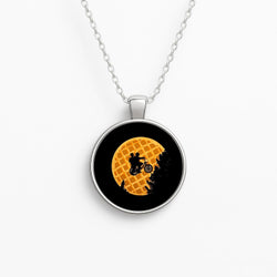 Eggo Moon Circle Necklace