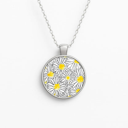 Cute Daisy Pattern Circle Necklace