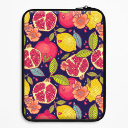 Tropical Garden Pattern Universal Laptop Sleeve