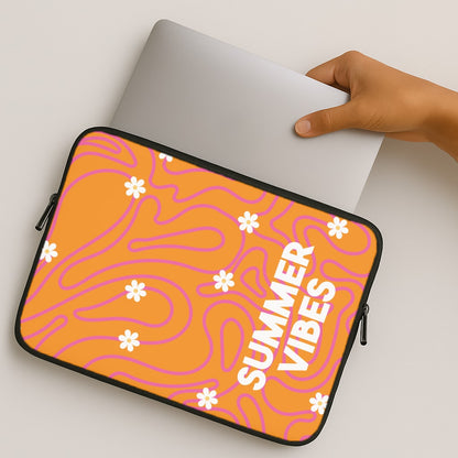 Summer Vibes Daisies MacBook Case