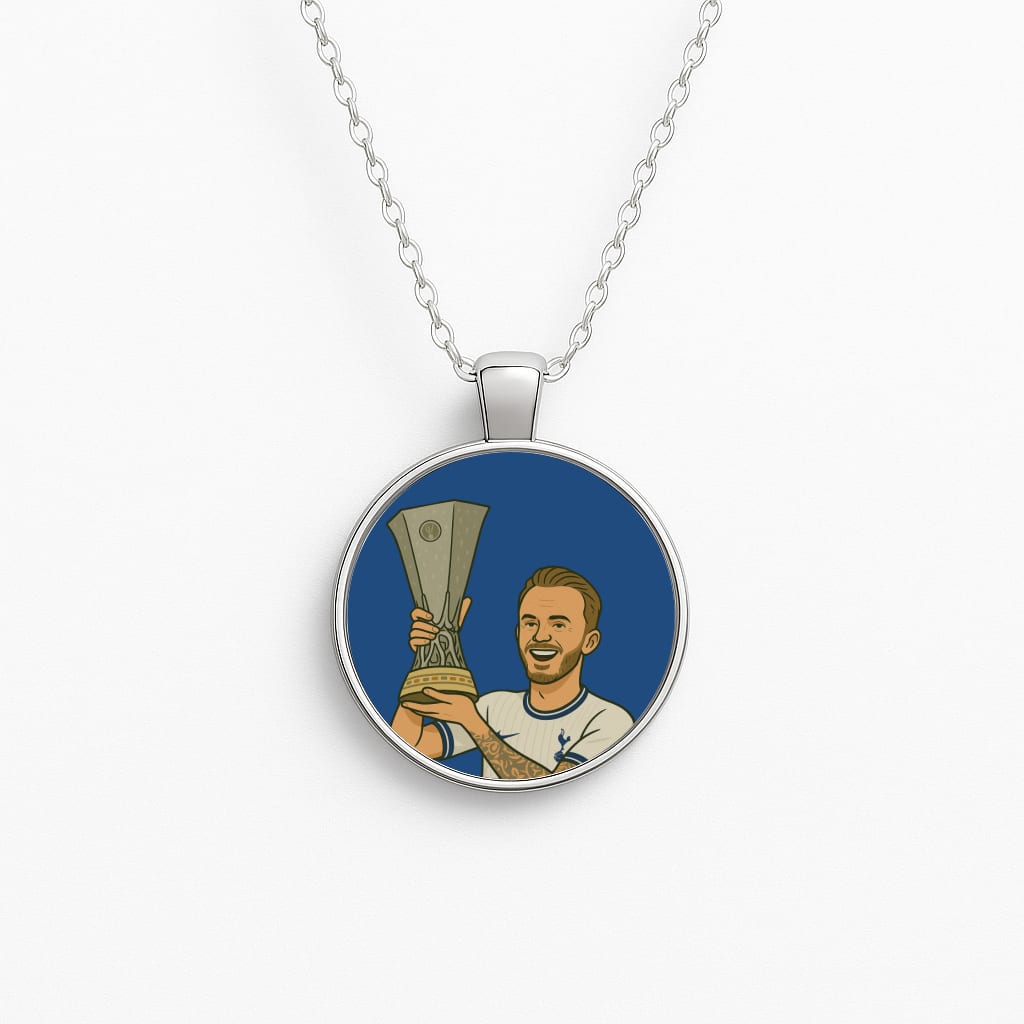 Maddison's Trophy Lift Circle Necklace