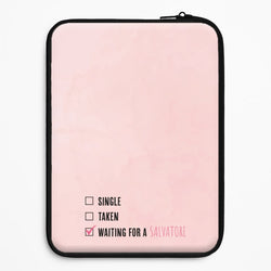 Waiting For A Salvatore - VD Universal Laptop Sleeve