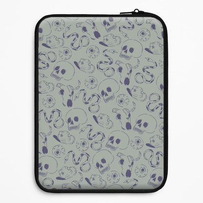 Blue Snakes And Skulls - Western  Universal Laptop Sleeve