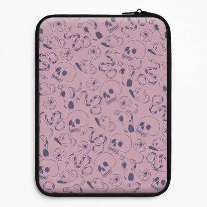 Purple Snakes And Skulls - Western  Universal Laptop Sleeve