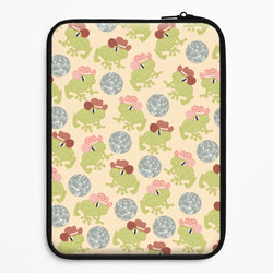 Frogs With Cowboy Hats - Western  Universal Laptop Sleeve