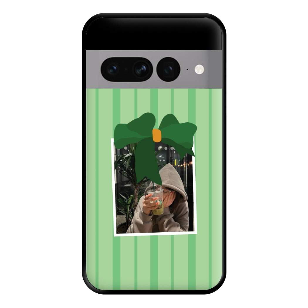 Polaroid Bow Christmas Phone Case for Google Pixel 7 Pro