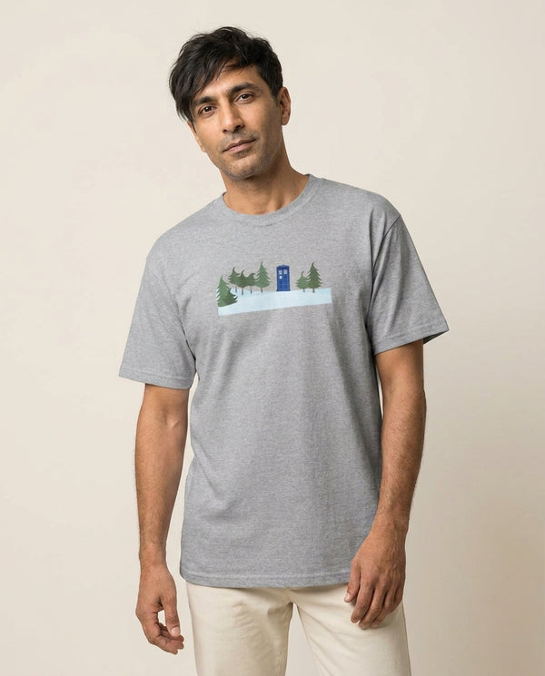 Christmas Tardis - Doctor Who T-Shirt — Grey Front, worn
