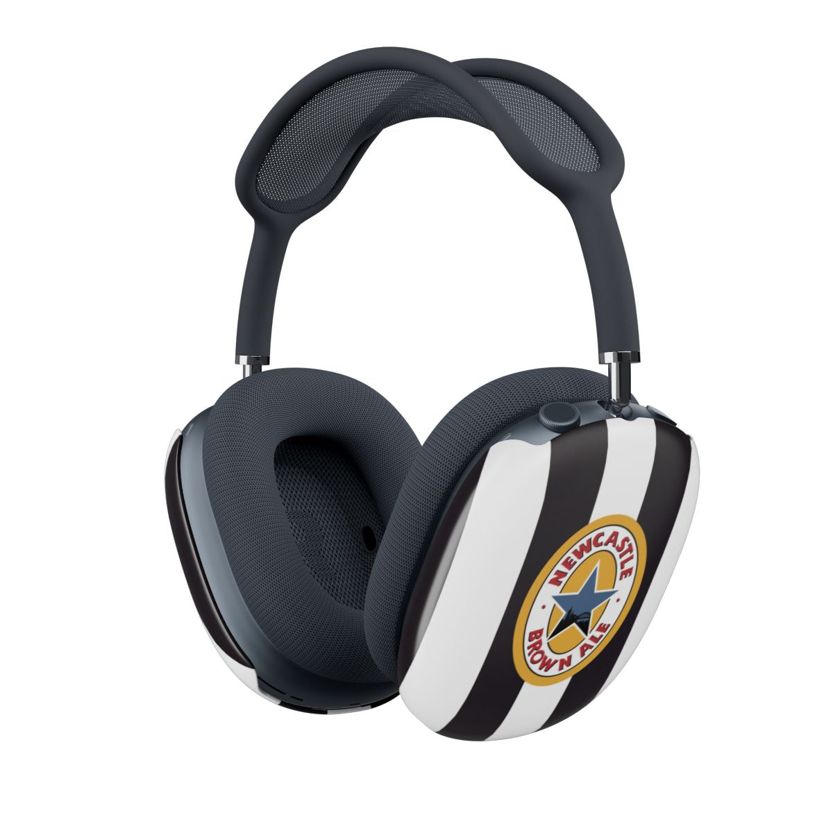 Newcastle Vintage Kit 95/97 AirPods Max Case
