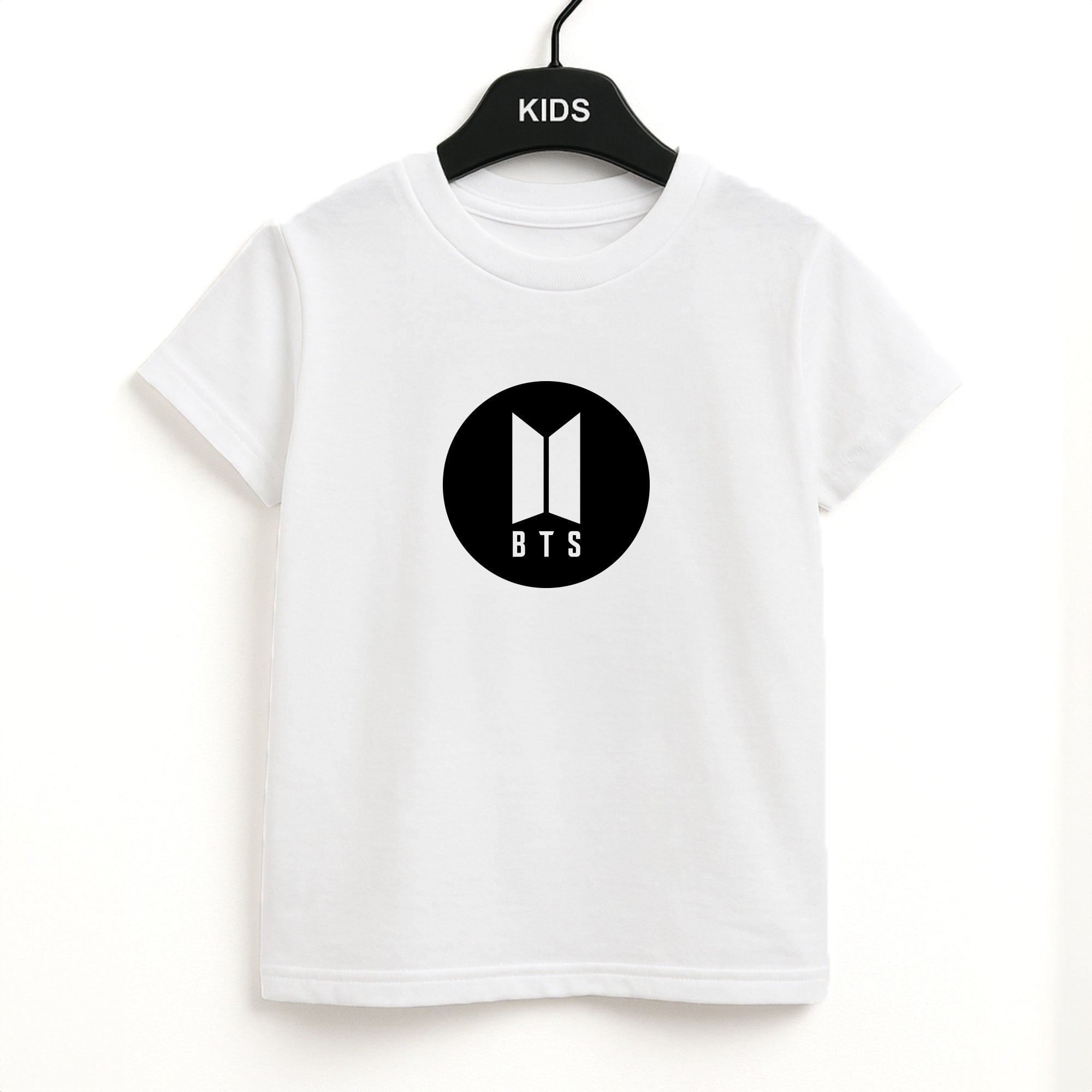 BTS logo Black - K Pop Unisex Kids T-Shirt