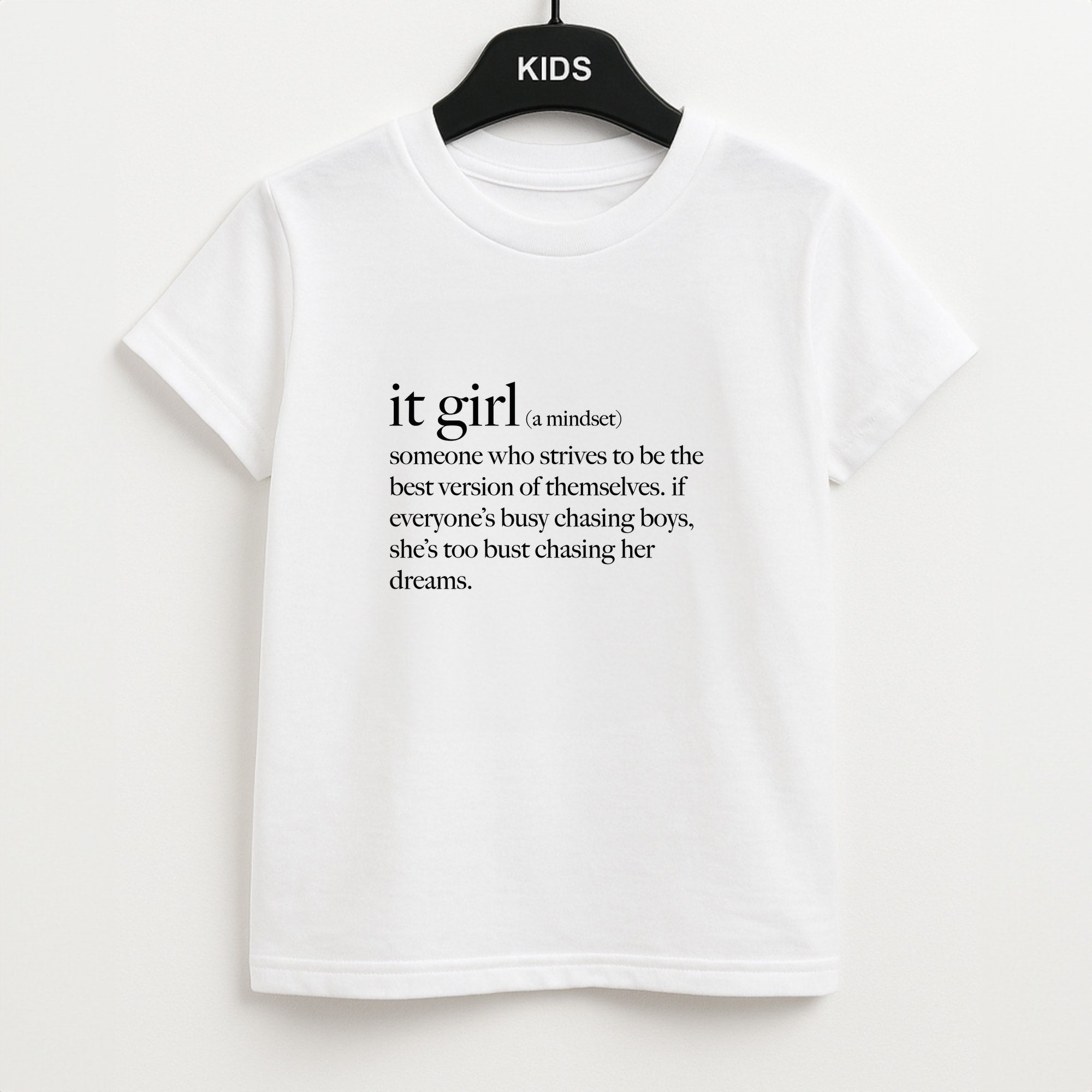 It Girl - Clean Girl Aesthetic Unisex Kids T-Shirt