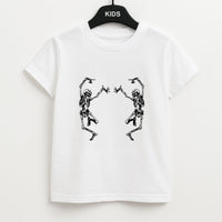 Dancing Skeletons - Halloween Kids T-Shirt
