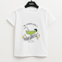 This Senorita Needs A Margarita - Funny Quotes Kids T-Shirt