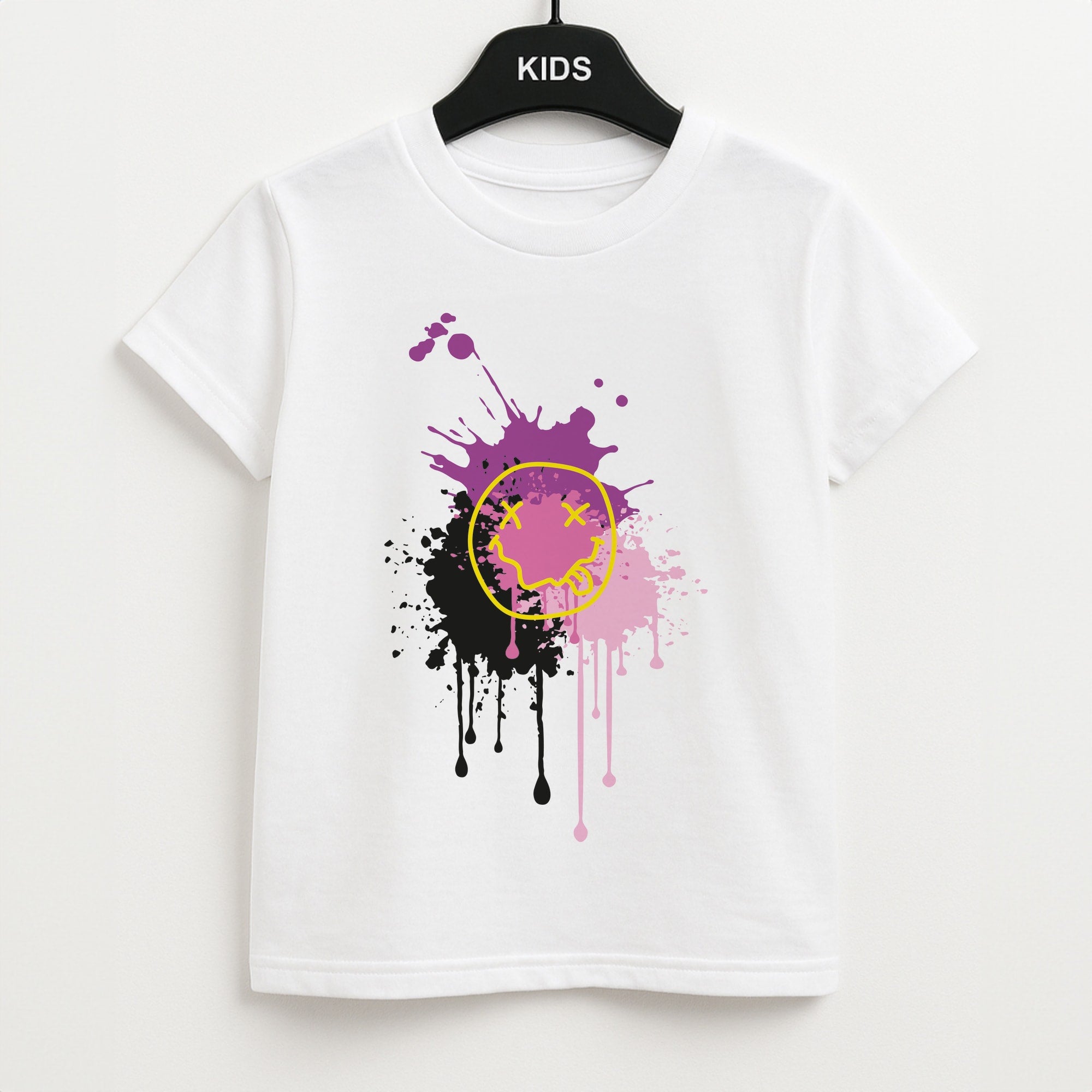 Pink Graffiti - Skate Aesthetic  Unisex Kids T-Shirt