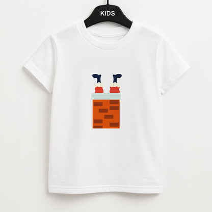 Santa Stuck In A Chimney - Christmas Unisex Kids T-Shirt