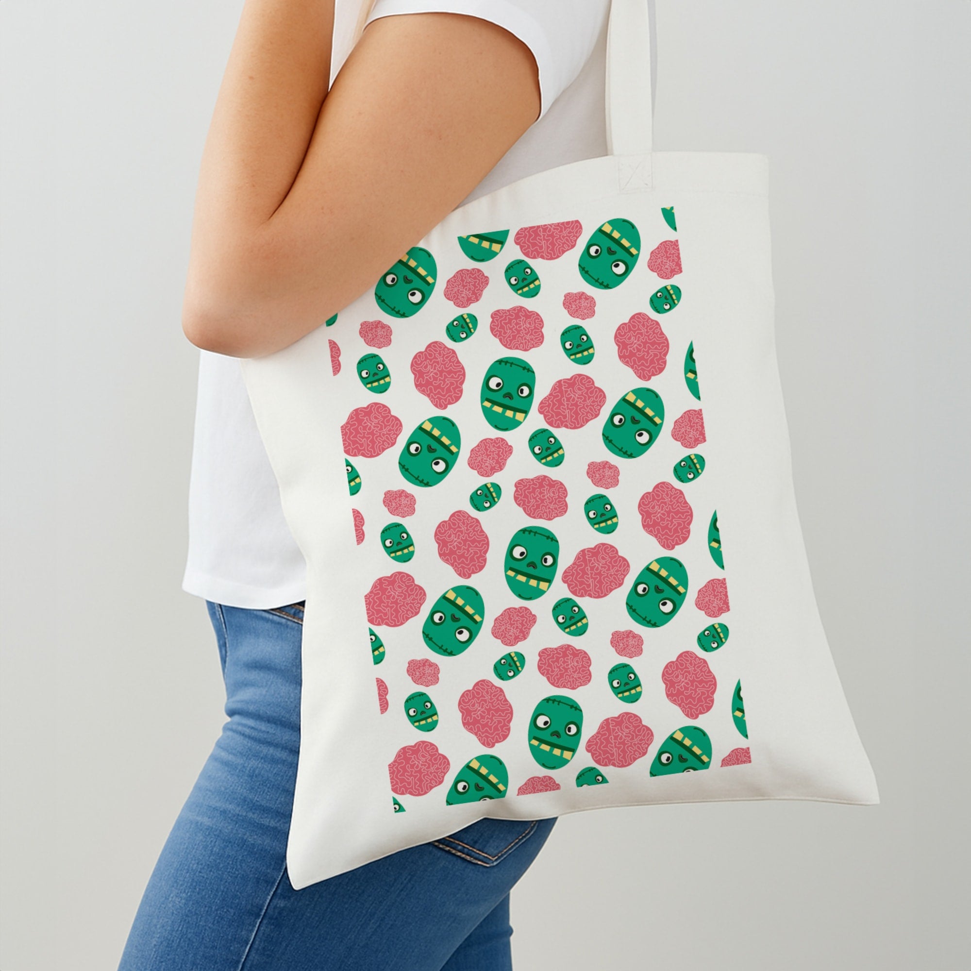 Frankenstein And Brains - Halloween Shoulder Bag