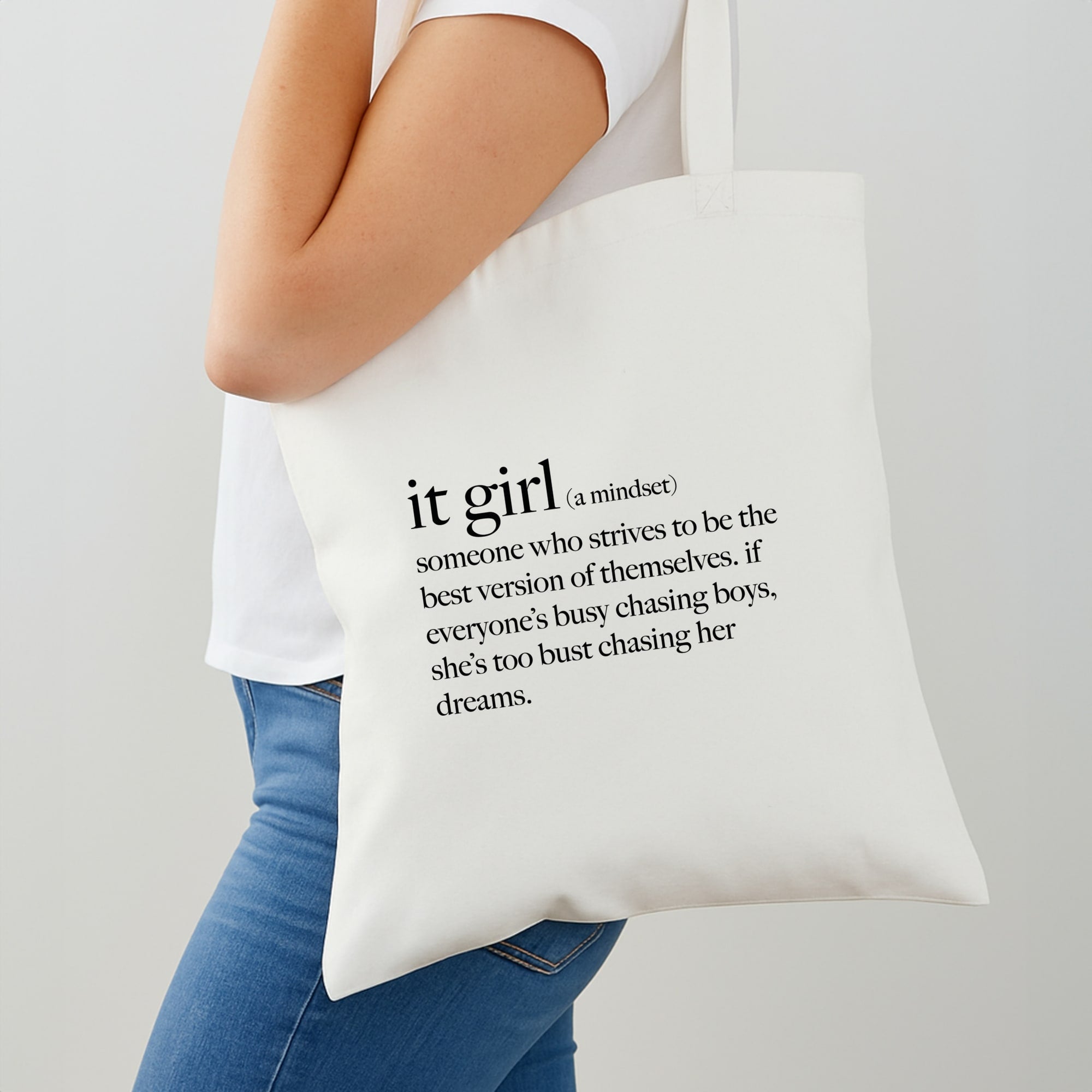 It Girl - Clean Girl Aesthetic Shoulder Bag