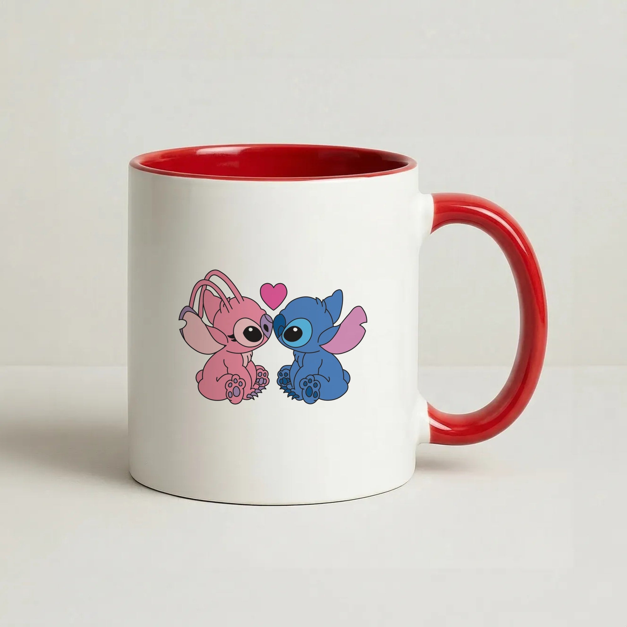 Angel And Blue Alien - Black Alien Coffee Red Mug