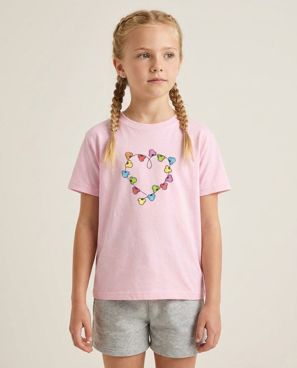Cartoon Mouse Christmas Fairylights Heart Kids T-Shirt — Pink Front, worn