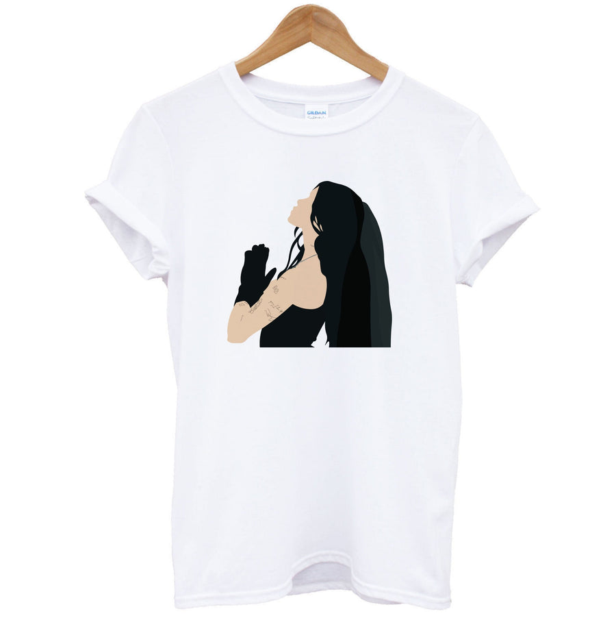 Praying - Nessa Barrett T-Shirt