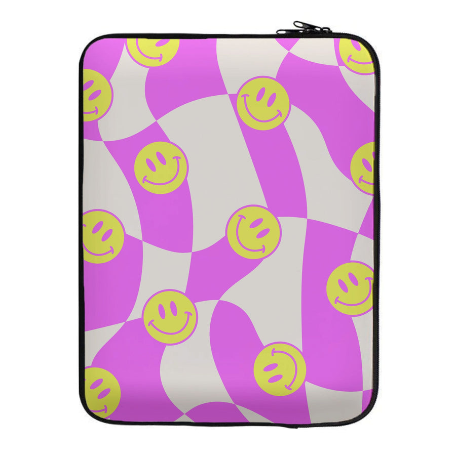 Smiley Checkboard - Trippy Patterns Laptop Sleeve