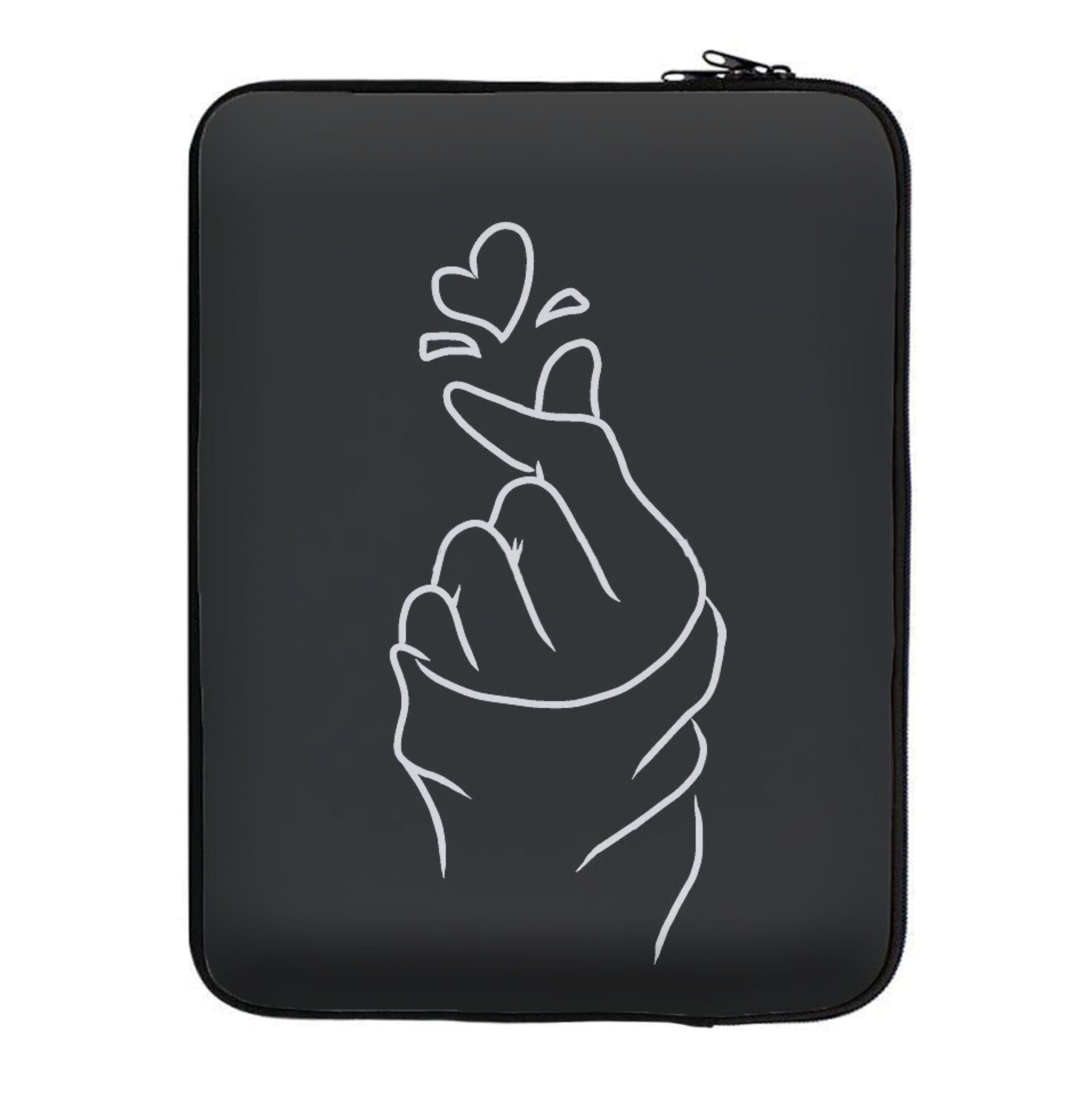 Cute Heart Finger Snap Black Laptop Sleeve