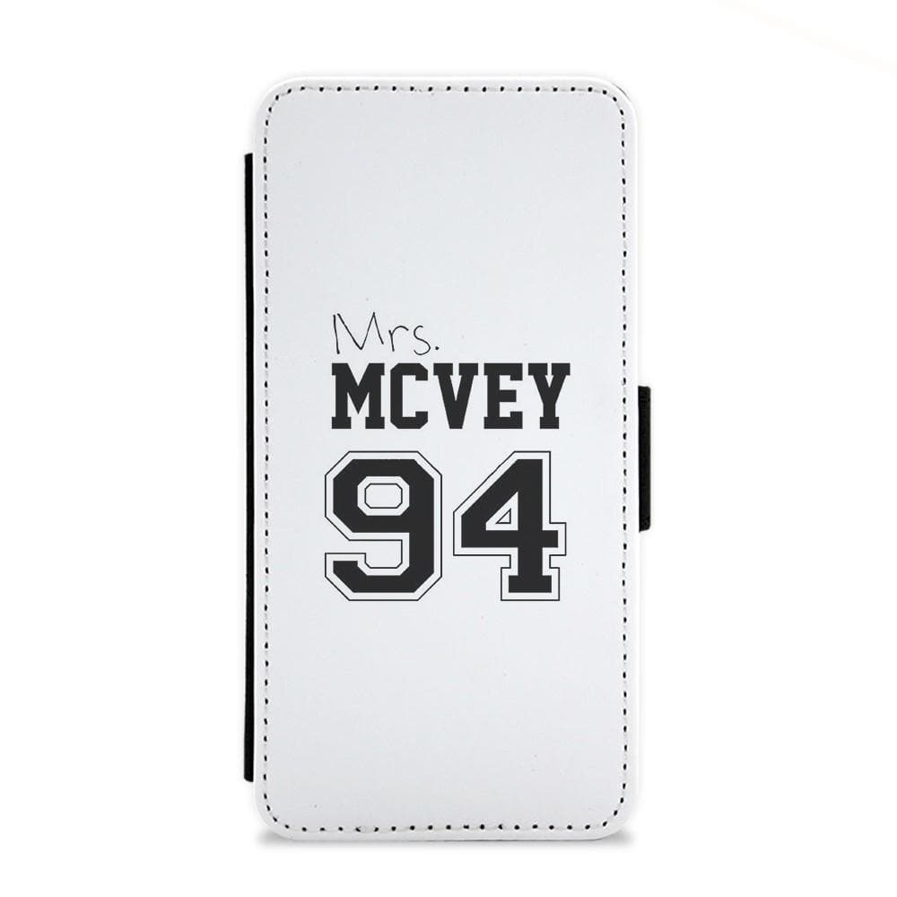 Mrs. McVey 94 - The Vamps Flip Wallet Phone Case - Fun Cases