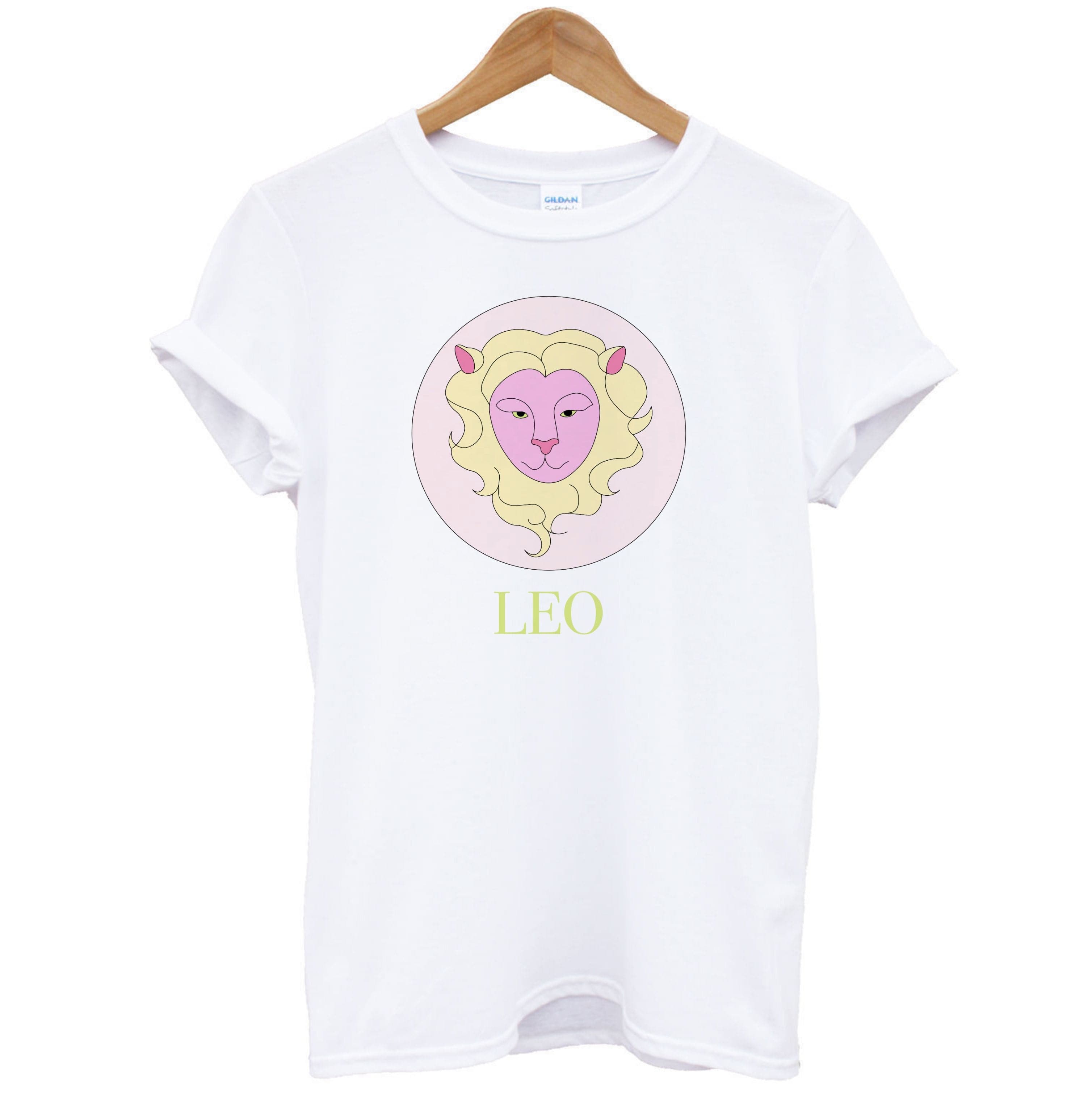 Leo - Tarot Cards T-Shirt