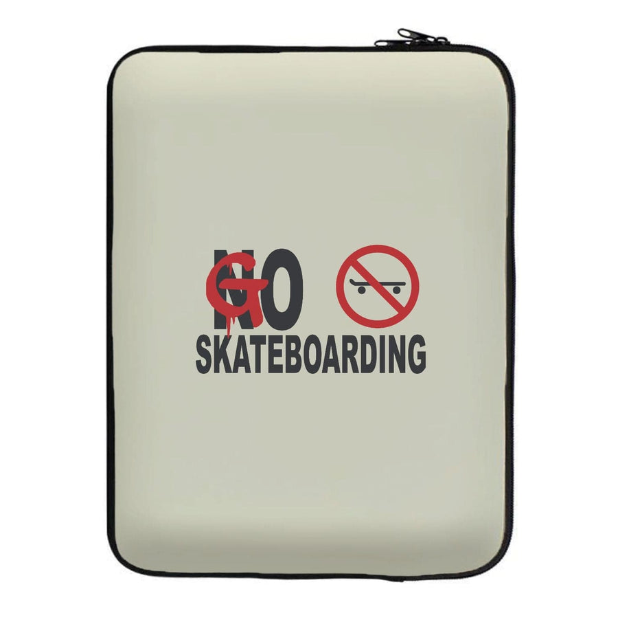 Go Skateboarding - Skate Aesthetic  Laptop Sleeve