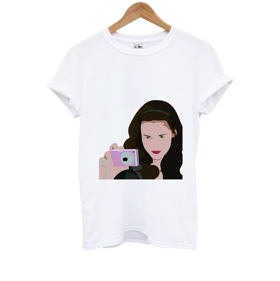 Bella and her camera - Twilight Kids T-Shirt